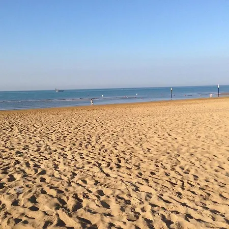 Charming 500m From The 아파트 *