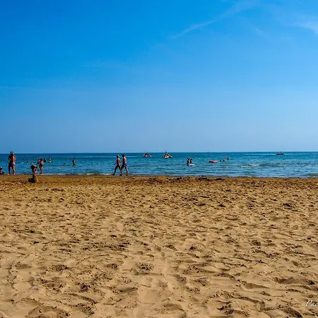 Charming 500m From The דירה *